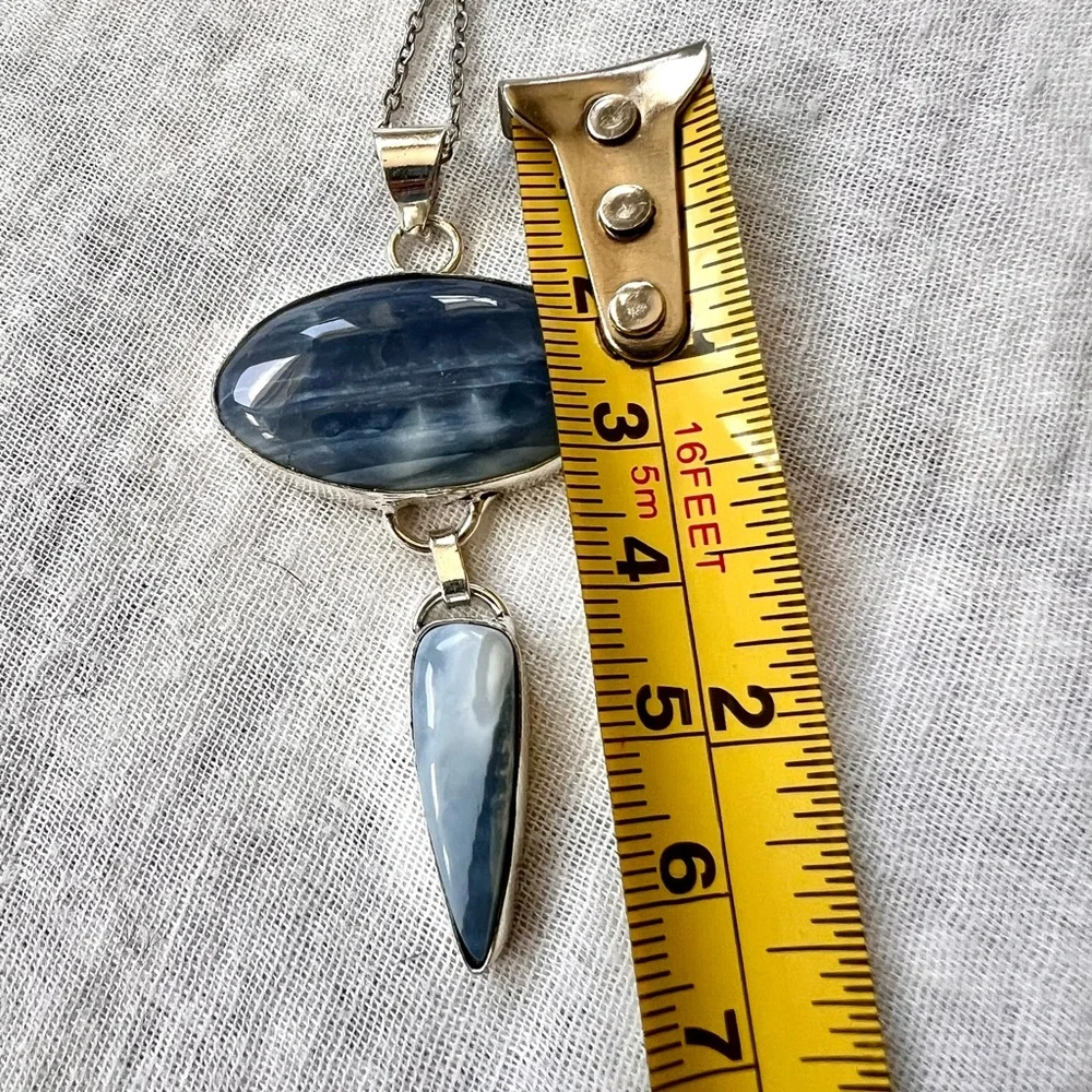 925 Spirit Guides Owyhee Opal Pendant Necklace - Picture 4 of 6